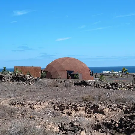 Tara Domo Villa *